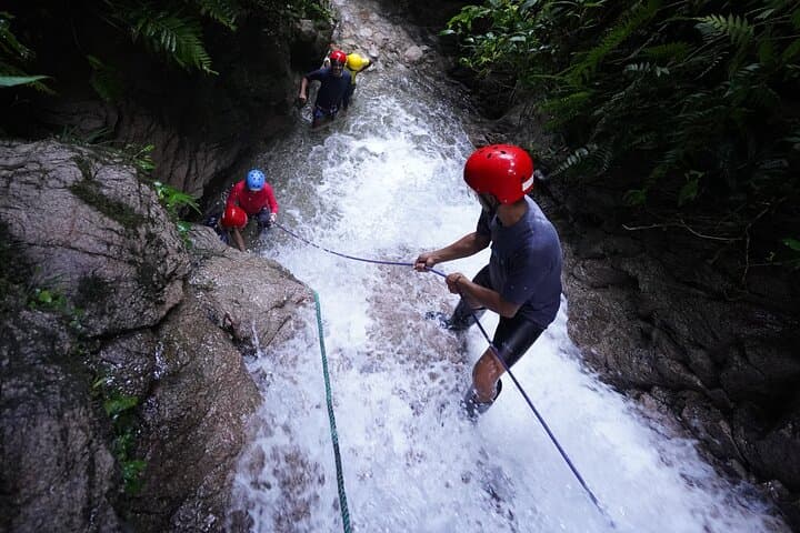 Private 4-Day Amazon Active Adventure from Quito — Kayak, Canyoning & Rafting photo 3