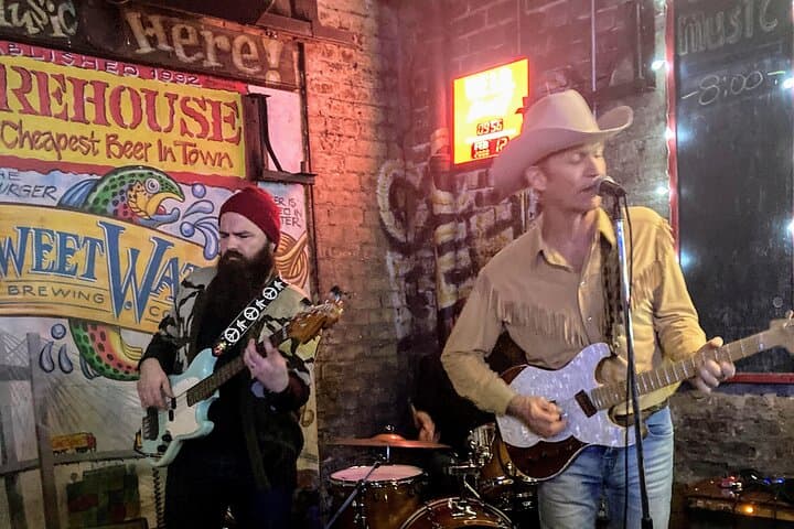 Savannah Live Music Walking Tour: Exploring the City’s Nightlife and Soundscape photo 3