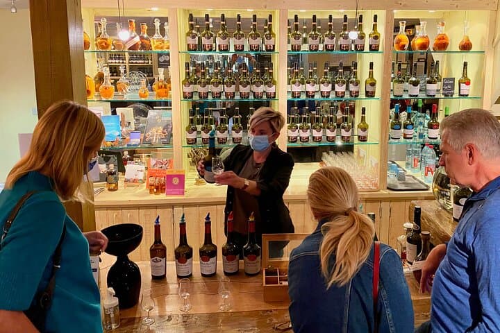 Private Mont Saint-Michel Day Trip from Paris with Abbey Tour and Lunch photo 4