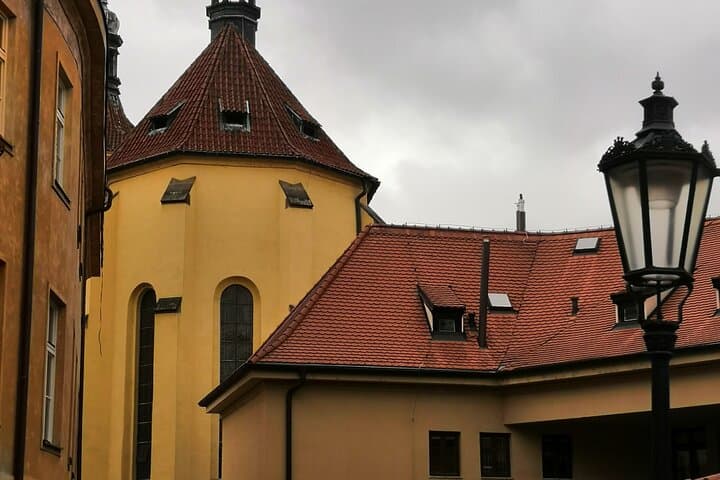 Private Prague Walking Tour: Old Town, Charles Bridge & Castle in 2 Hours photo 2