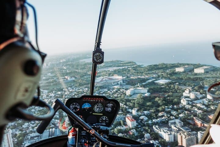 Buenos Aires Helicopter Tour: 35-Minute Private Flight Over City Highlights photo 5