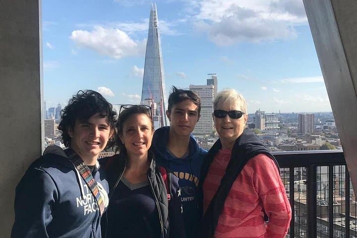 Black Cab London Tour: Above-and-Below Private 4‑Hour City Sights Experience photo 2