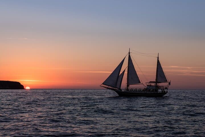 Santorini Private Cruise to Nea Kameni Volcano & Hot Springs photo 6