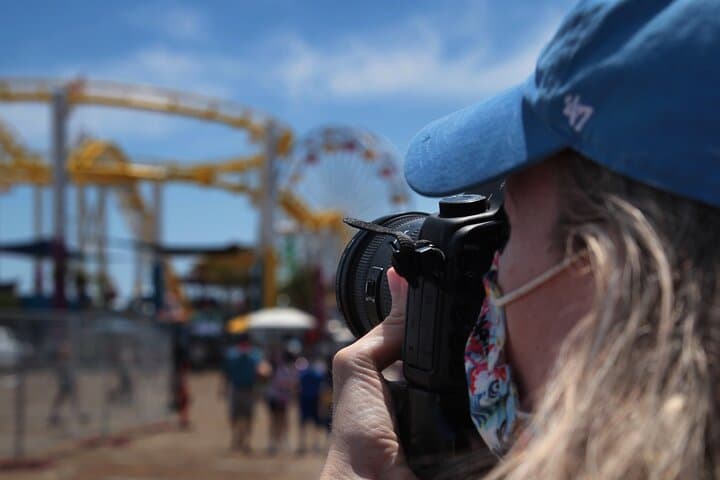 Master Photography on Santa Monica's Scenic Stroll