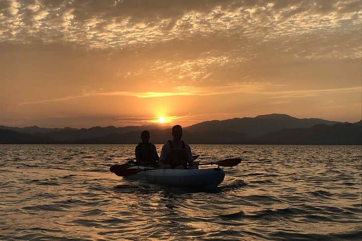 Paquera Sunset & Full Moon Kayak Tour — Isla Jesucita Moonlight Kayaking and Bioluminescence photo 3