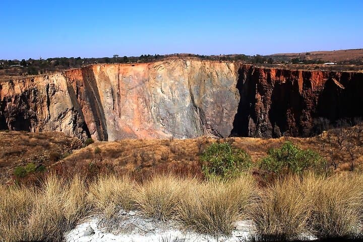 Pretoria City and Cullinan Mine Full-Day Tour from Johannesburg
