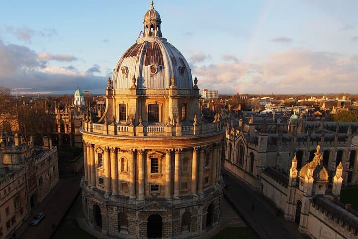 Two-Day Windsor, Stonehenge, Bath & Oxford Small-Group Tour from London photo 2