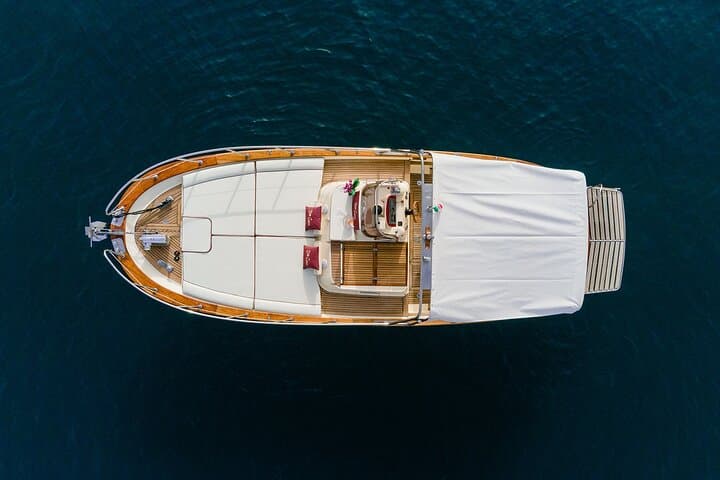 Private Sunset Boat Tour Along the Amalfi Coast — 2‑Hour Luxury Cruise photo 2