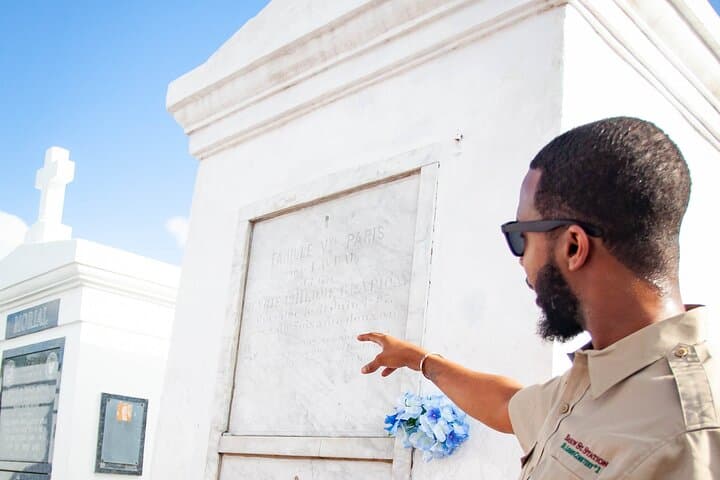 Official St. Louis Cemetery No. 1 Walking Tour — New Orleans' Historic Tombs photo 4