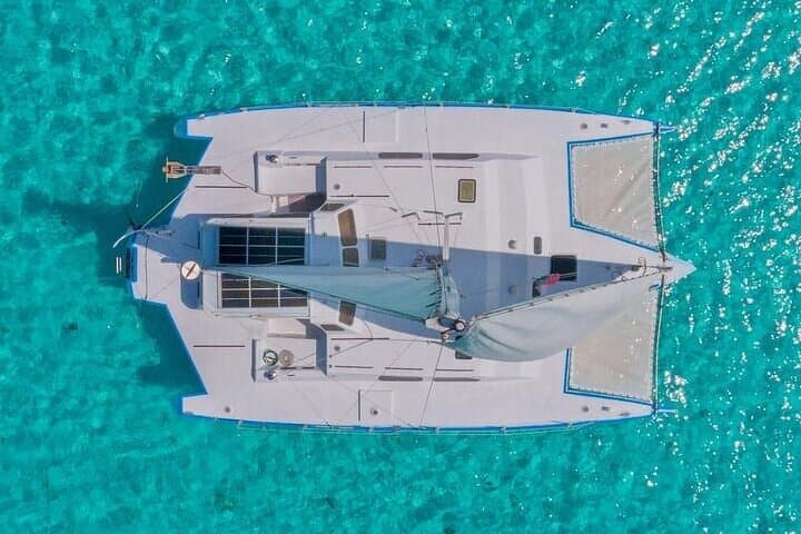 Private Catamaran to Isla Mujeres with Open Bar & Snorkeling from Cancun photo 3