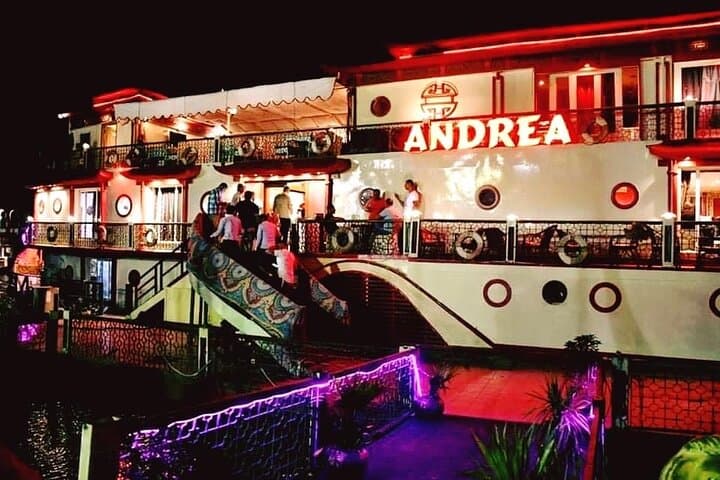 Evening Nile Dinner Cruise in Cairo: Live Music, Belly Dance & Hotel Transfer photo 5