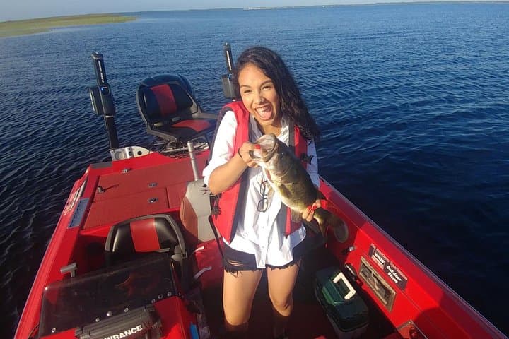 Private Lake Okeechobee 8-Hour Largemouth Bass Fishing Trip from South Bay photo 3
