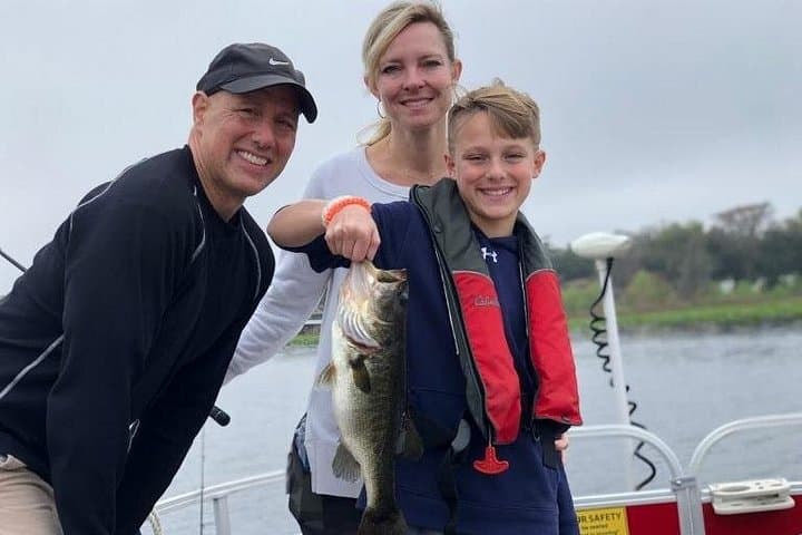 Private Lake Okeechobee 8-Hour Largemouth Bass Fishing Trip from South Bay photo 4