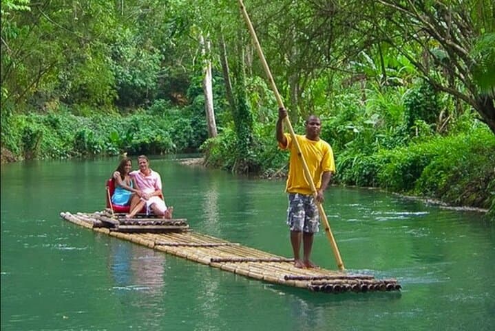 Private Transfer from Montego Bay to Martha Brae River Rafting & Blue Hole (Secret Falls) photo 4