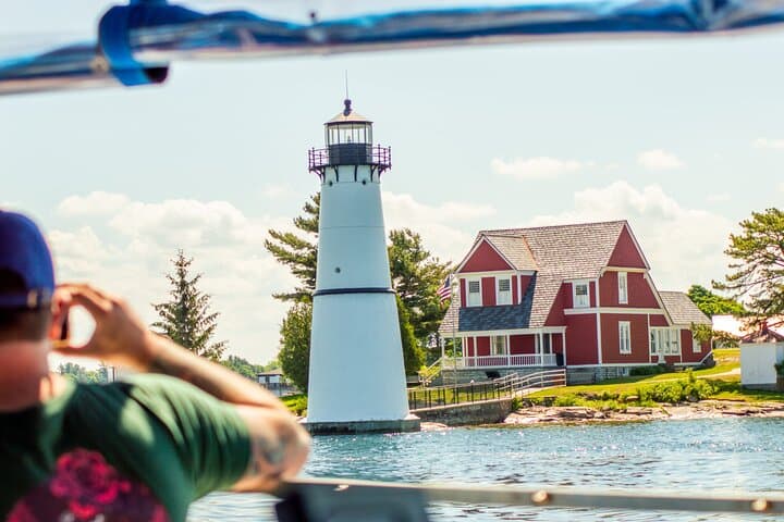 St. Lawrence 1000 Islands Cruise: Lighthouses, Boldt Castle & Millionaires' Row photo 4