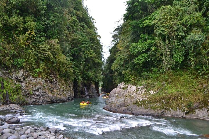 3-Day Pacuare River Rafting & Rainforest Lodge Experience, Costa Rica photo 2
