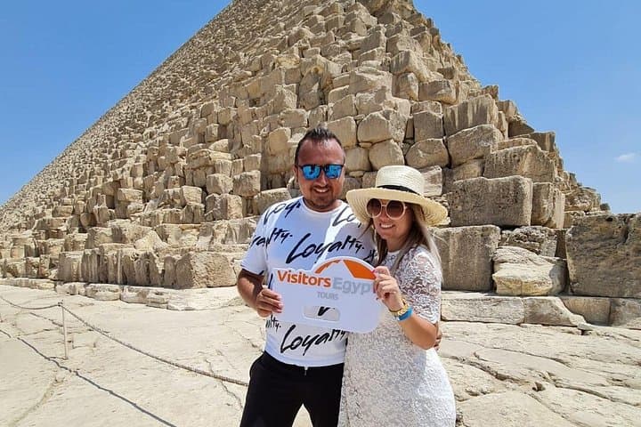 Full-Day Giza Pyramids, Egyptian Museum, Felucca Ride & Khan el-Khalili Bazaar Tour photo 2