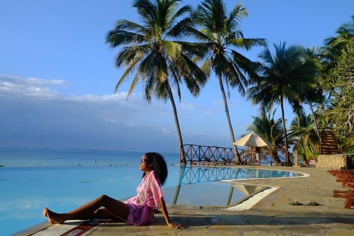 7-day-mombasa-tsavo-west-ziwani-all-inclusive-safari-and-beach-resort photo 6