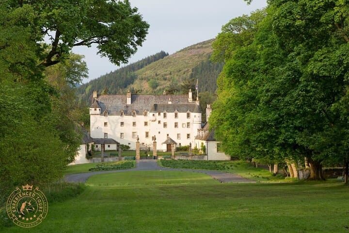 Scottish Borders Private Day Tour: Rosslyn Chapel, Abbotsford & Traquair House