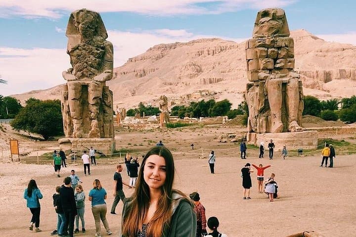 4-Day Nile Cruise from Aswan to Luxor — Abu Simbel, Temples & Sunrise Balloon photo 1