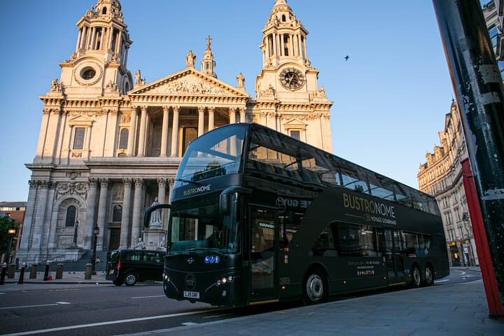 London Luxury Dinner Bus: 6-Course Panoramic City Tour photo 6