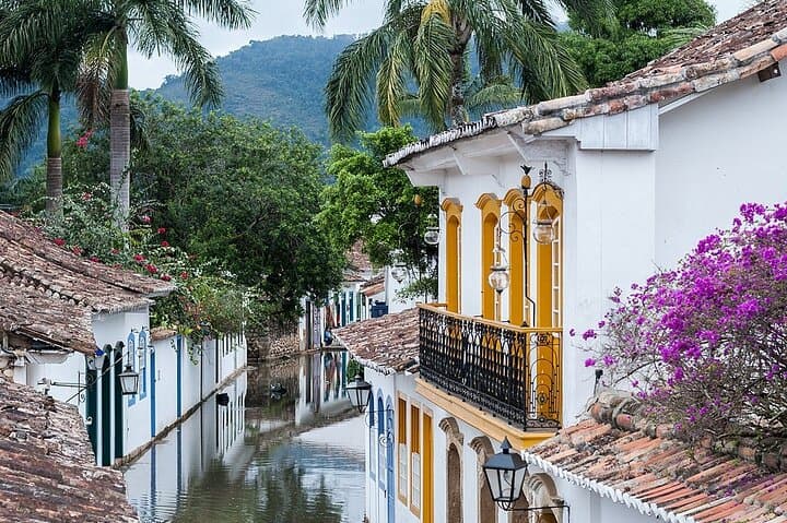Full-Day Paraty Historical Tour from Rio: Colonial Streets, Waterfalls & Cachaça Tasting photo 2