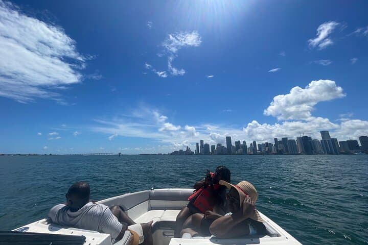 Sip Prosecco and See Fort Lauderdale: Private 90-Minute Boat Tour photo 6