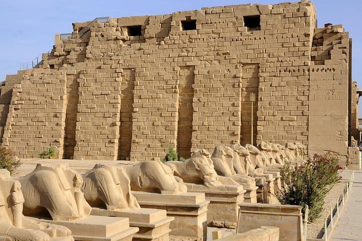 Half-Day Karnak & Luxor Temples Tour from Luxor: Walk the Avenues of Ramses photo 1