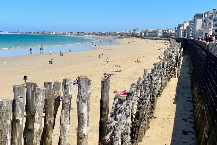 Private 3-Day Normandy, Brittany & Loire Castles Tour from Paris photo 6