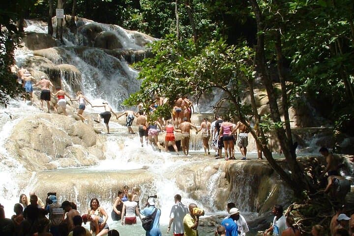Climb Dunn's River Falls: Private Tour from Montego Bay with Admission photo 2