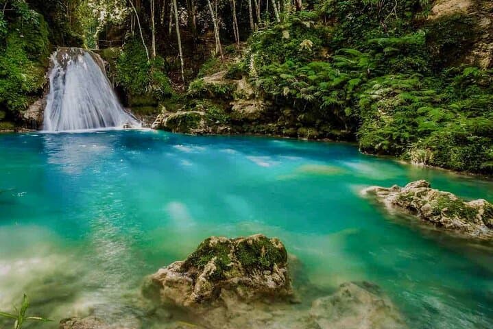 Blue Hole Ocho Rios: Secret Falls Day Trip from Montego Bay