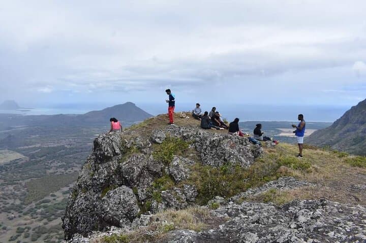 Private Hike to the Mountain of Three Mamelles — 5‑Hour Guided Trek near Quatre‑Bornes photo 3