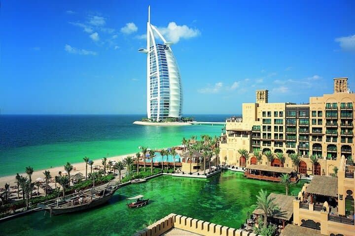 Private Departure Transfer to Dubai Airport (DXB) — Door-to-Door Car & Van Service photo 4