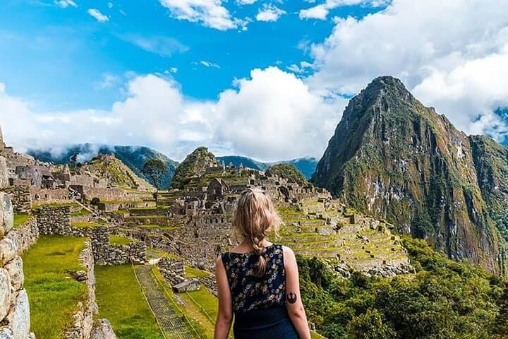 Machu Picchu Jungle Private Trek 4D/3N — Bike, Hike, Raft & Explore Machu Picchu photo 2
