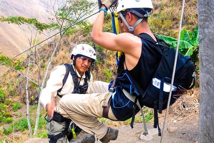 Machu Picchu Jungle Private Trek 4D/3N — Bike, Hike, Raft & Explore Machu Picchu photo 5