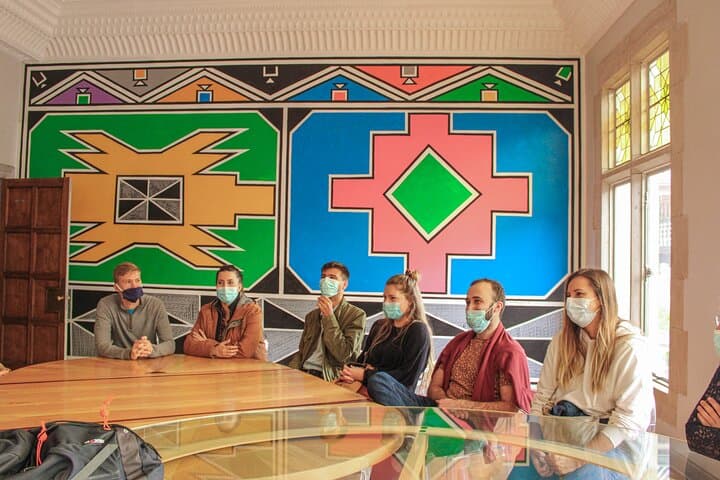 Hillbrow Migration Walk & Local Lunch — Johannesburg History Tour photo 4