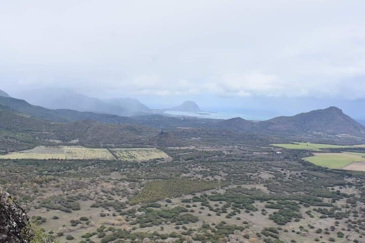Private Hike to the Mountain of Three Mamelles — 5‑Hour Guided Trek near Quatre‑Bornes photo 6