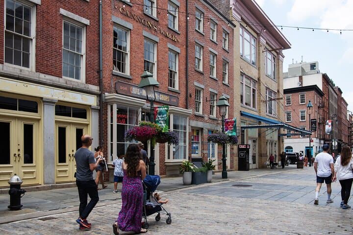 Downtown New York Private African American Heritage Walking Tour photo 2