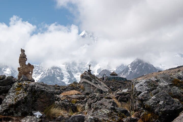 7 Lagoons of Ausangate: Private Full-Day Trek from Cusco photo 6