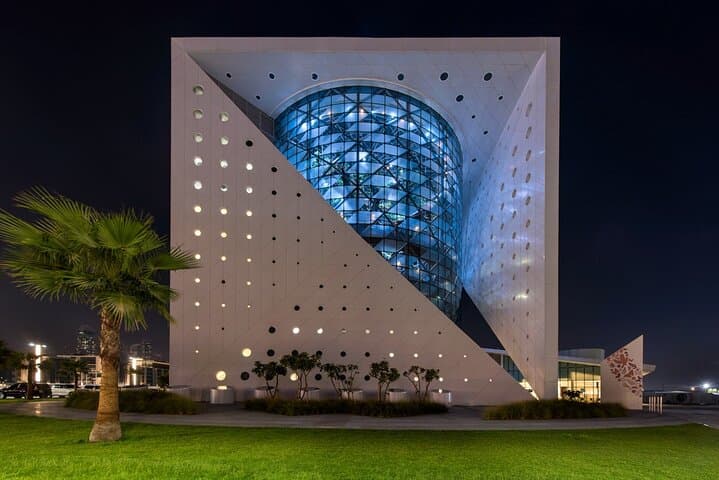Inside Dubai's Green Planet: Explore the Tropical Bio‑Dome photo 5