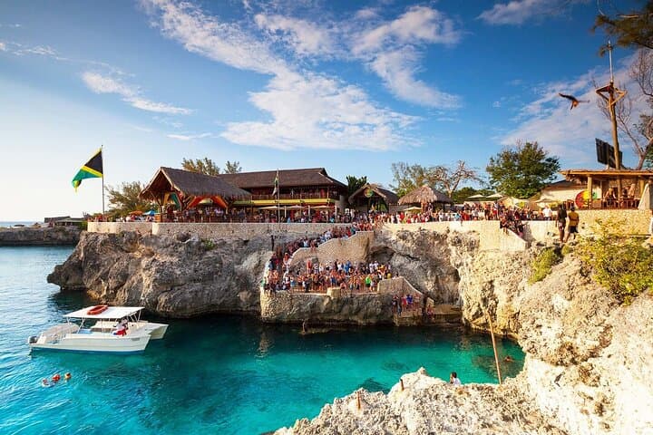Experience Negril's Best: Rick's Café and Seven Mile Beach
