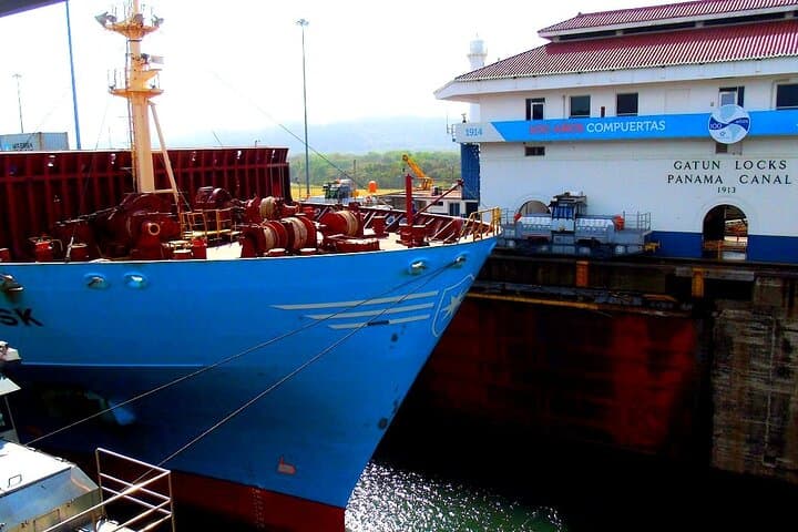 Private Fort Amador Shore Excursion — Panama City Highlights by Minibus photo 6
