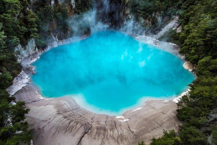 Waimangu Geothermal Valley & Lake Rotomahana Tour — Guided Walk and Rotomahana Cruise
