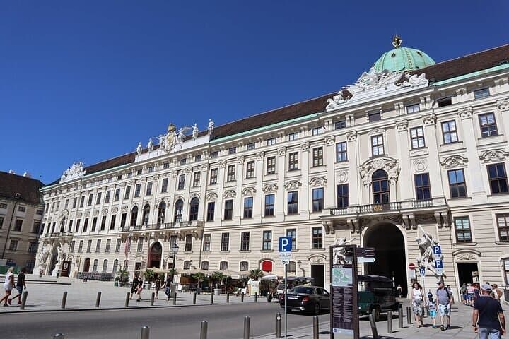 gems-of-vienna-off-the-beaten-path-walking-tour photo 4
