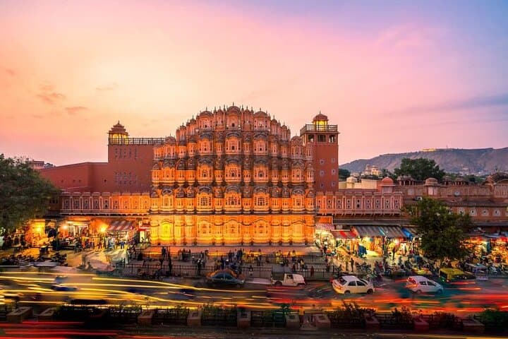 Full-Day Jaipur Excursion: Private Tour of Amber Fort, Hawa Mahal & City Palace