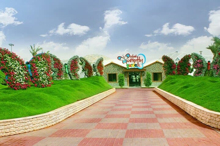 Dubai Butterfly Garden Tickets & Shared Transfer — Guide to the World's Largest Covered Butterfly Domes photo 4