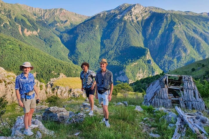 Umoljani to Lukomir via Obalj Peak — Day Hike from Sarajevo photo 4