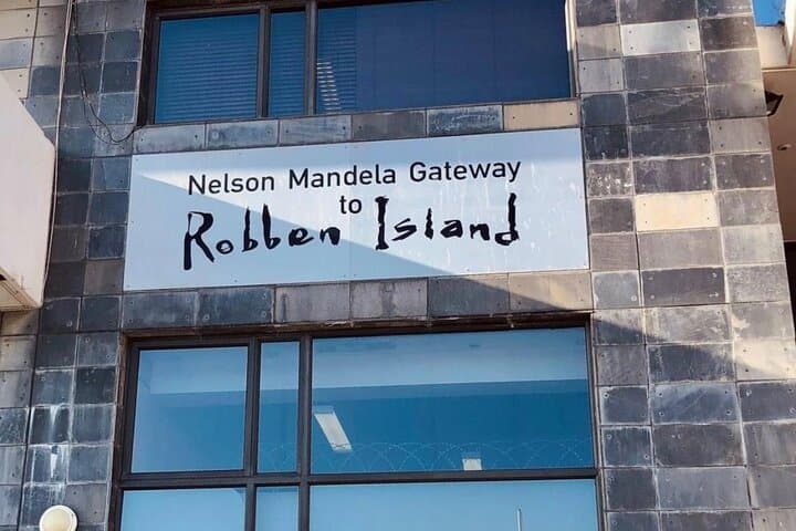 Robben Island and Table Mountain Tour — Cape Town Cultural, Cableway & Heritage Experience photo 5
