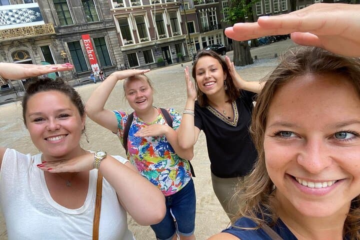Solve the Murder: Interactive Cologne City Walk & Detective Game photo 3
