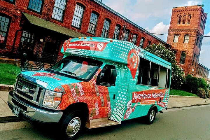 Private Open-Air Minibus Sightseeing Tour in Nashville — Custom 2-Hour Downtown Experience photo 2